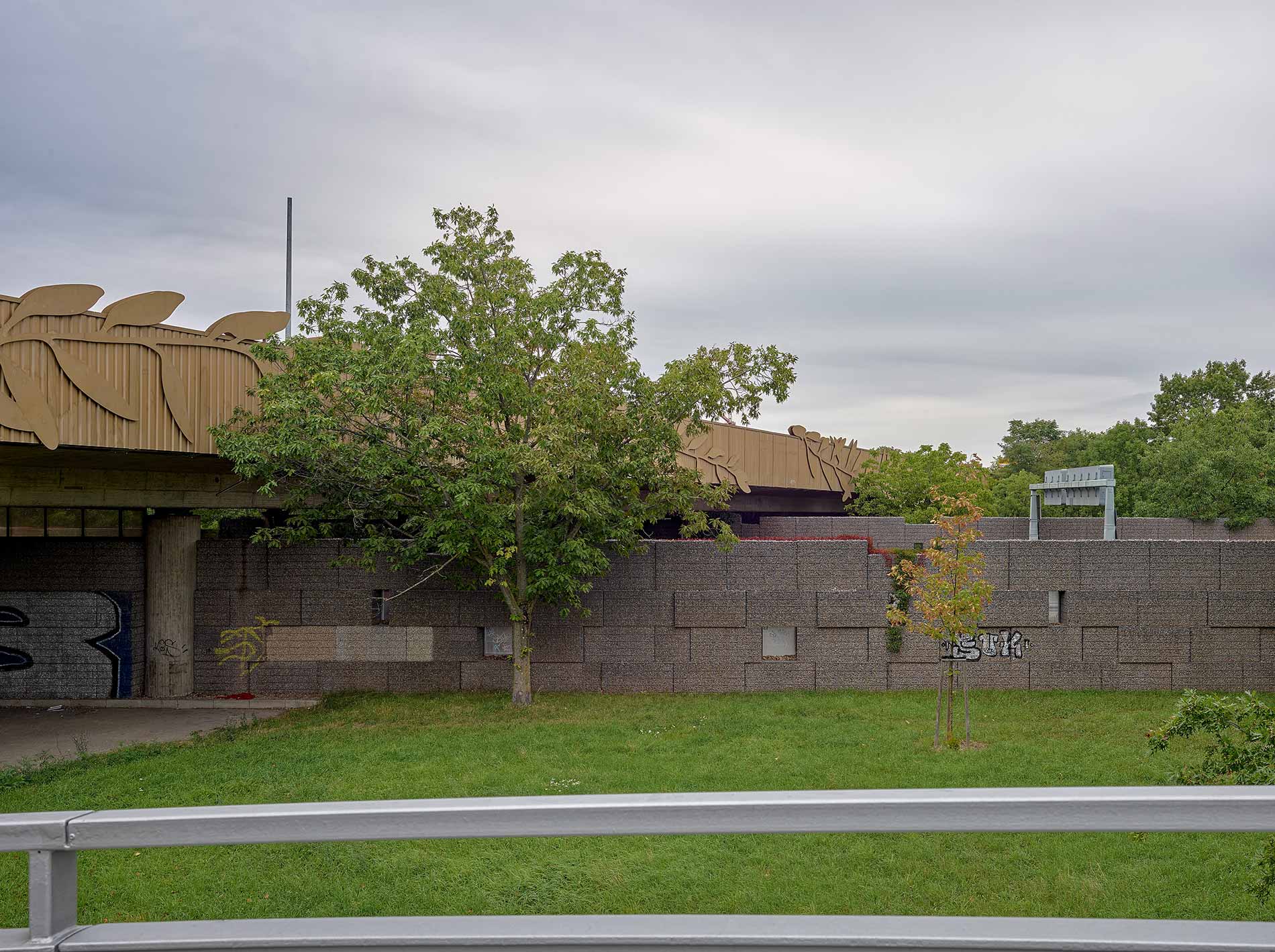 GJL+ Freie Architekten, Lärmschutzanlage, Bulacher Kreuz, Karlsruhe, Foto: Klemens Ortmeyer