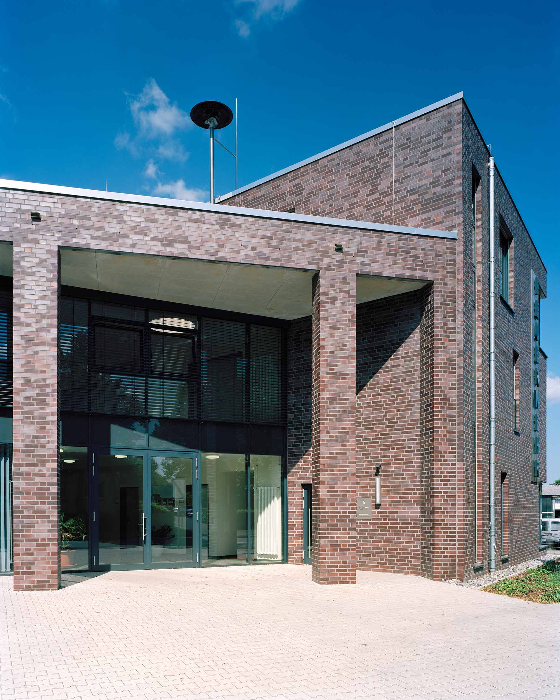 GJL+ Freie Architekten, Löschzug Avenwedde, Gütersloh, Foto: Klemens Ortmeyer