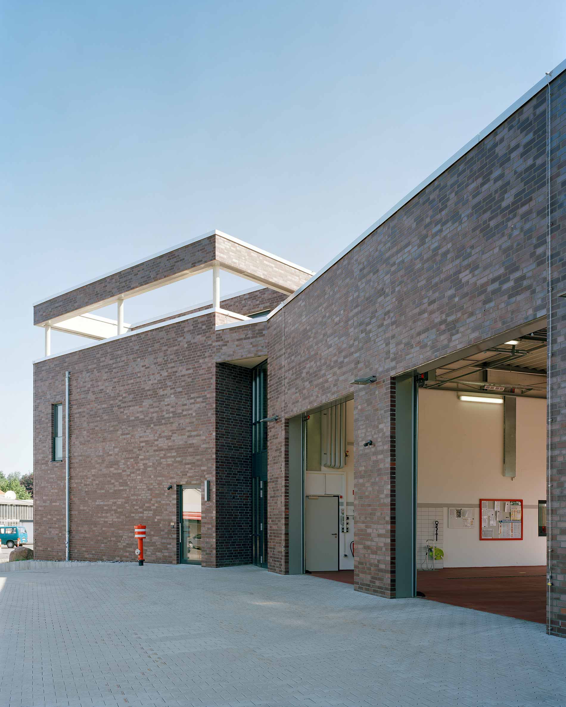 GJL+ Freie Architekten, Löschzug Avenwedde, Gütersloh, Foto: Klemens Ortmeyer