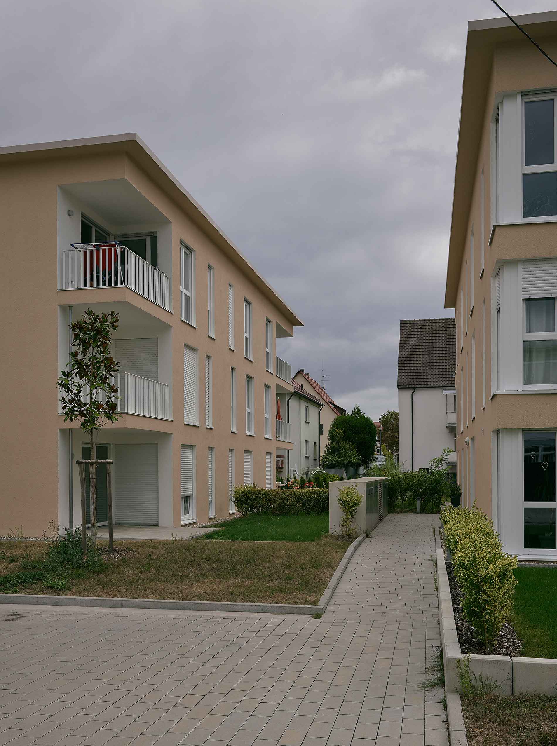 GJL+ Freie Architekten, Wohn- und Geschäftshäuser, Kandel, Foto: Klemens Ortmeyer