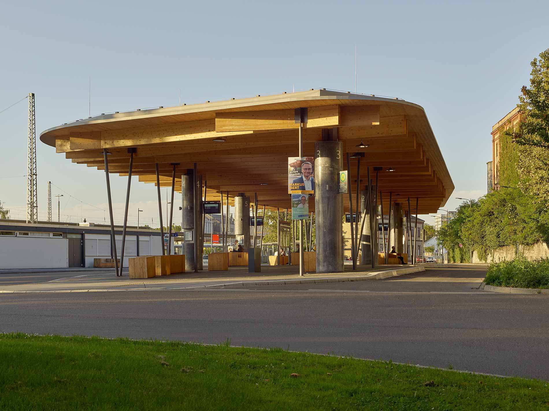 GJL+ Freie Architekten, Zentraler Omnibusbahnhof, Lahr, Foto: Klemens Ortmeyer