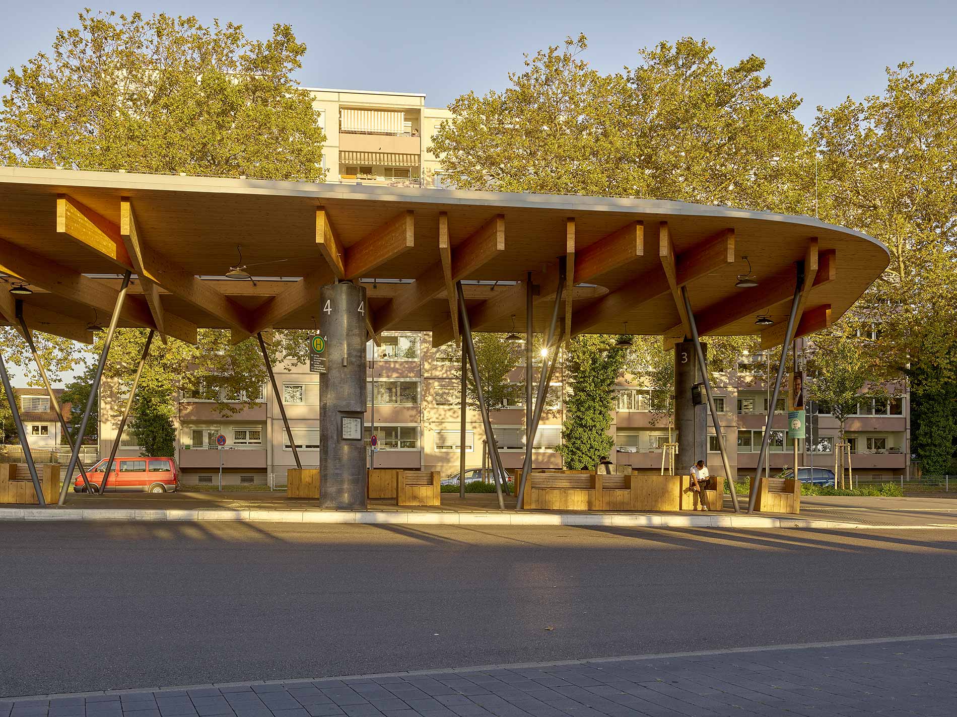 GJL+ Freie Architekten, Zentraler Omnibusbahnhof, Lahr, Foto: Klemens Ortmeyer