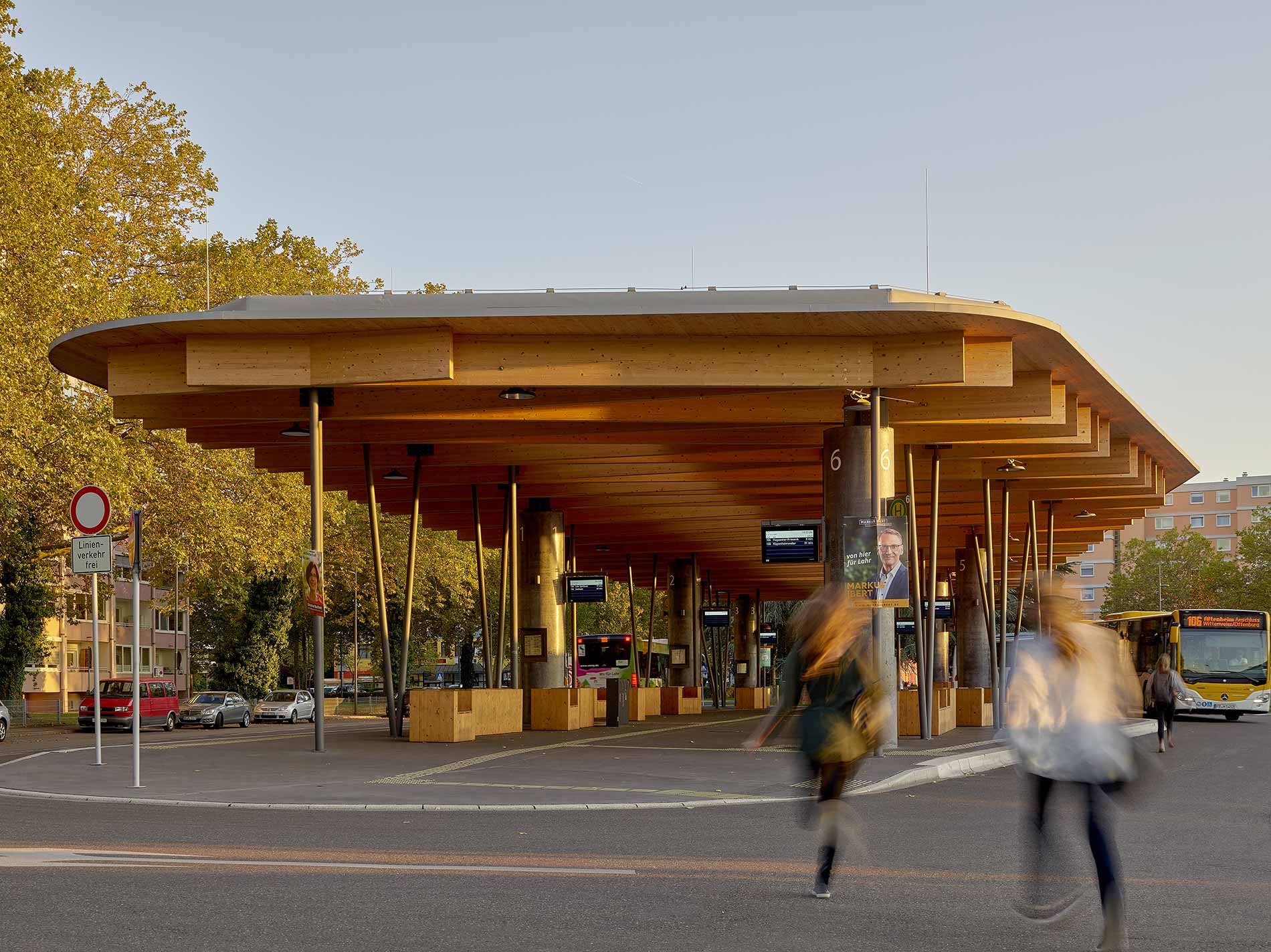 GJL+ Freie Architekten, Zentraler Omnibusbahnhof, Lahr, Foto: Klemens Ortmeyer