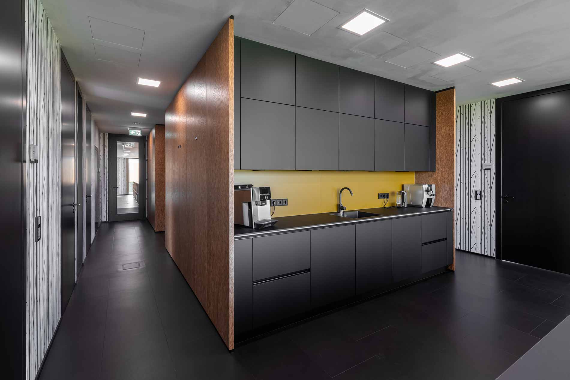 GJL+ Freie Architekten, Buerogebaeude DBA, Baden-Baden, Foto: Stephany Fotografie