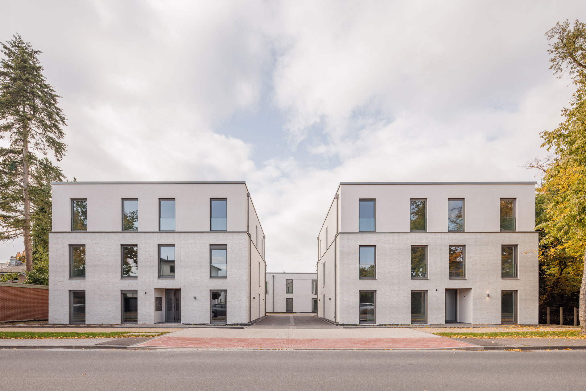 GJL+ Freie Architekten, 3 Mehrfamilienhäuser, Rheda-Wiedenbrück, Foto (c) Kai Ostermann